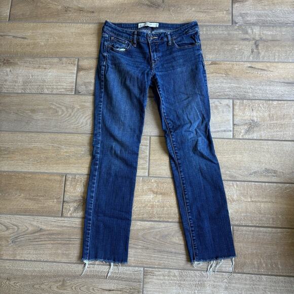 Abercrombie and Fitch Women's Size 6 / 28 Jeans A&F Skinny Raw Edge Capri Crop - Picture 1 of 14
